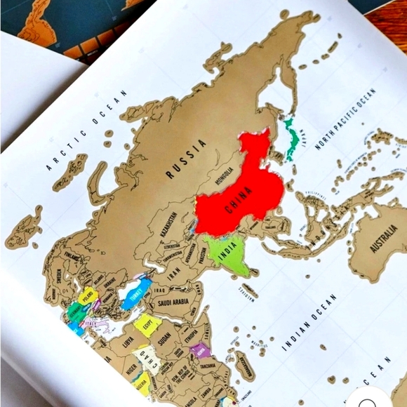 World Scratch Map 🌎 - Picture 1 of 5